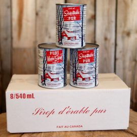 6 540 ml cans for a total of 1 gallon of Le Bistreau d&#039;érable maple syrup